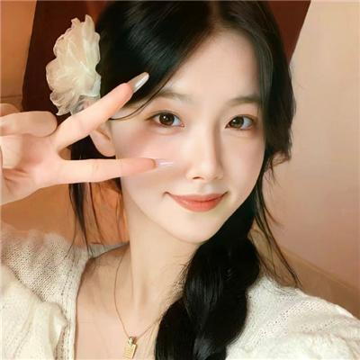 你是老板娘我是白月光